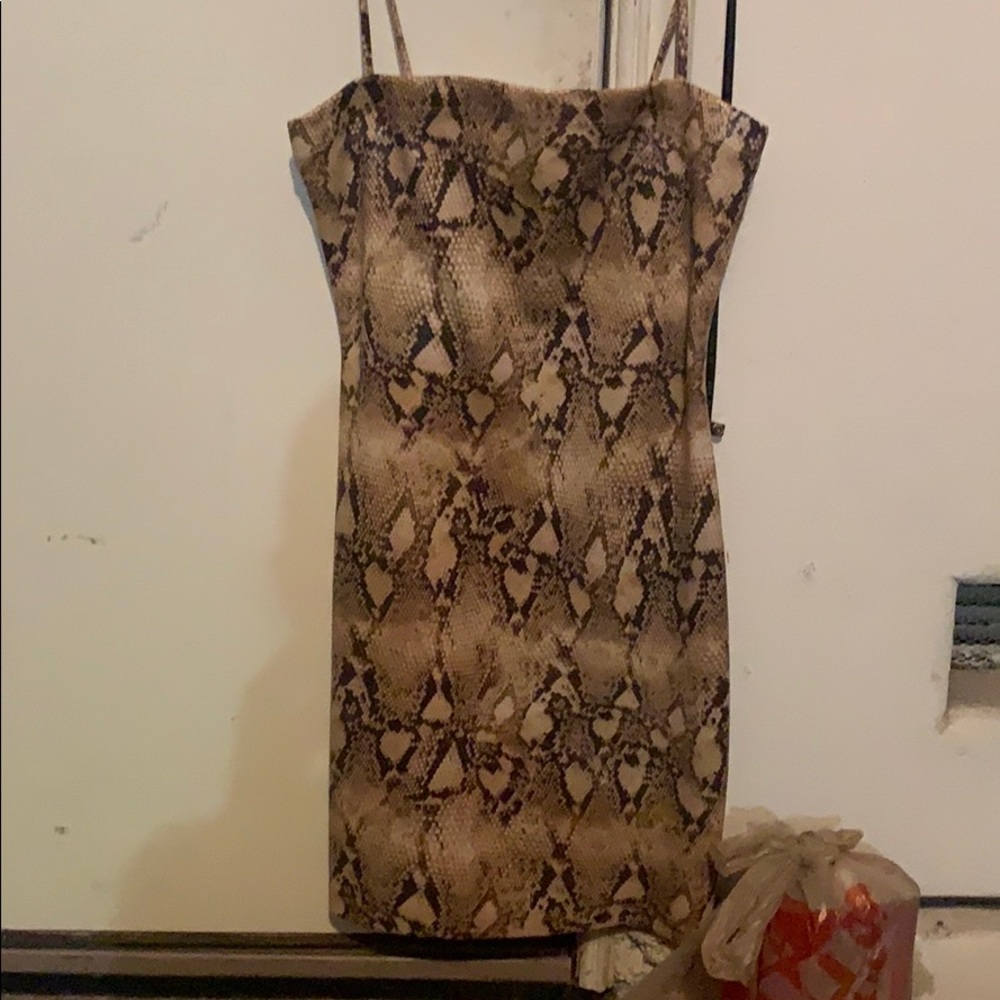 Strap dress